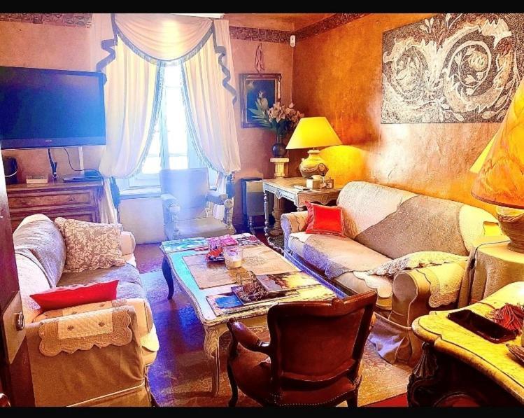 Appartement De Luxe Au Coeur De Saint-Tropez Exteriör bild