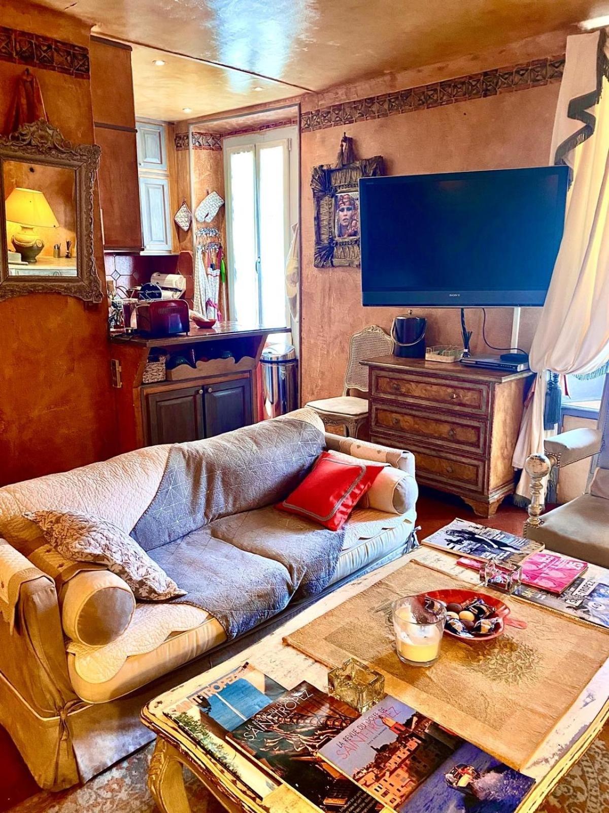 Appartement De Luxe Au Coeur De Saint-Tropez Exteriör bild